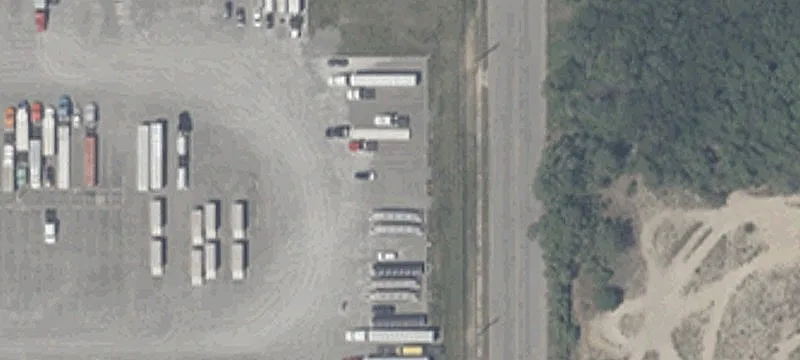 Truck Terminal with Secured Yard