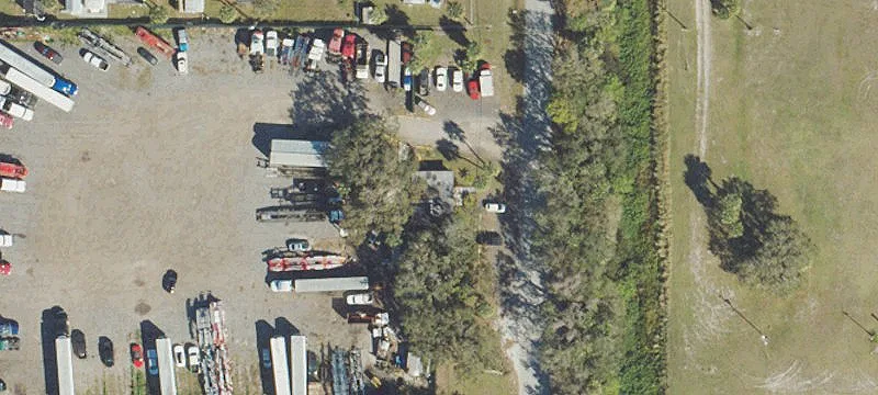 Corner Warehouse For Lease