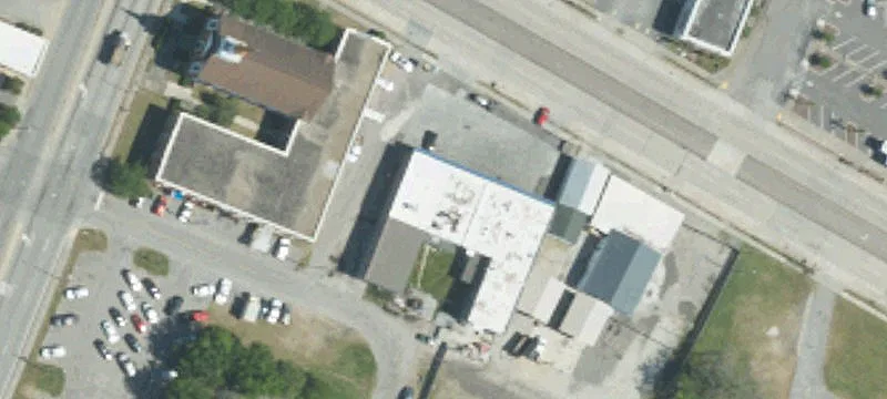 Freestanding Retail/Office Suites