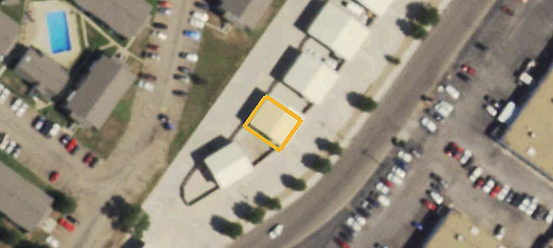 Flex Warehouse with Fenced Yard