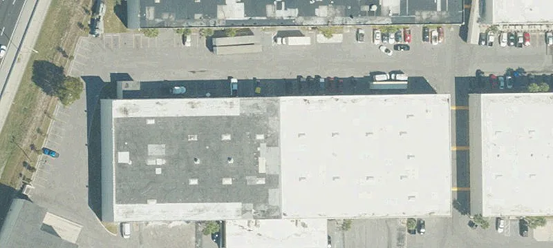 Industrial Warehouse with Mixed Loading
