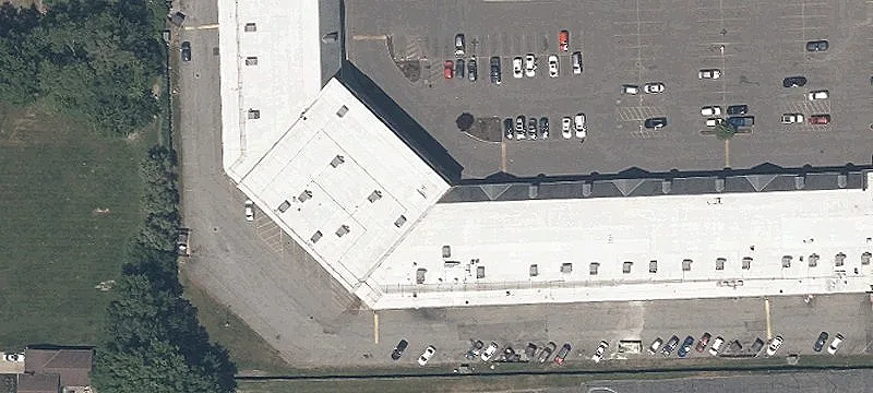 Retail Space in Weston Center
