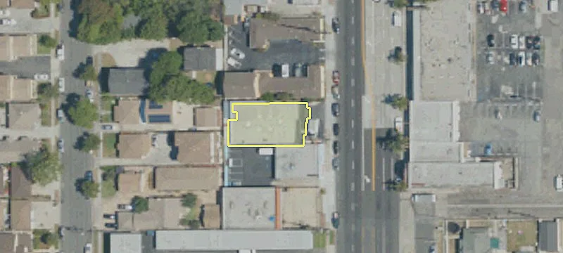 Industrial Warehouse For Sale