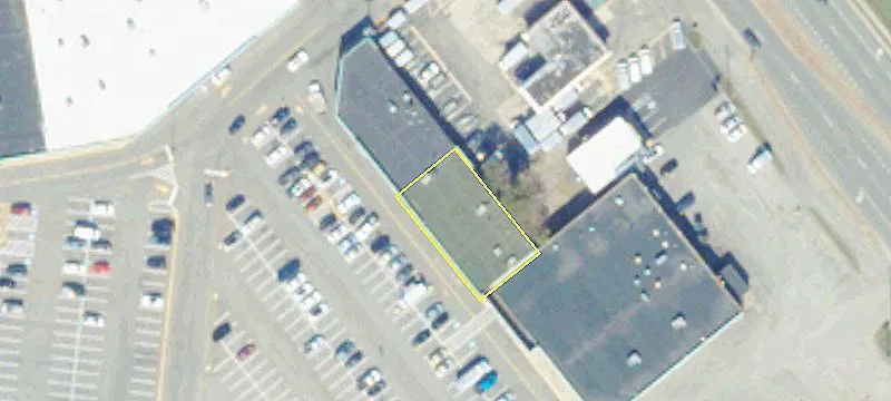 Corner Strip Mall with Strong Visibility