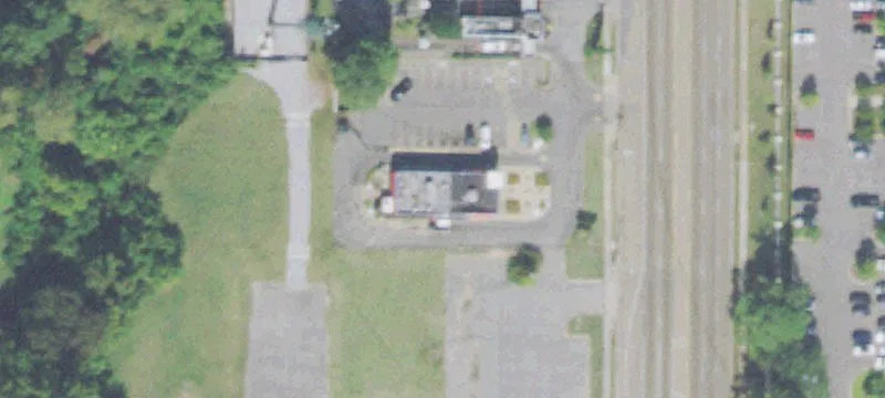 Freestanding Restaurant with Drive-Thru