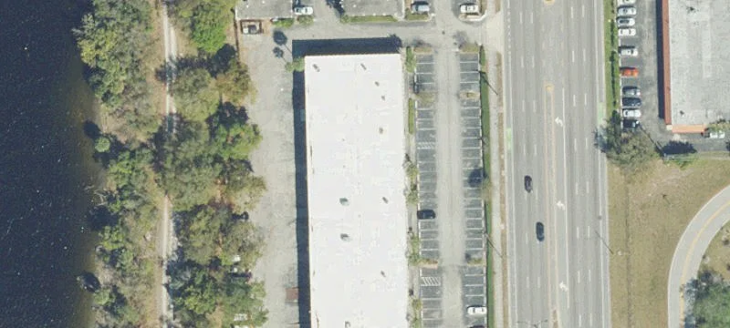 Retail-Showroom Warehouse Bays