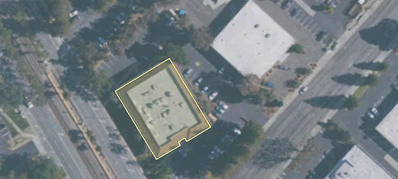 Office Suites in Multi-Tenant Building
