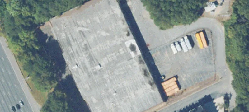 Freestanding Office/Warehouse Building