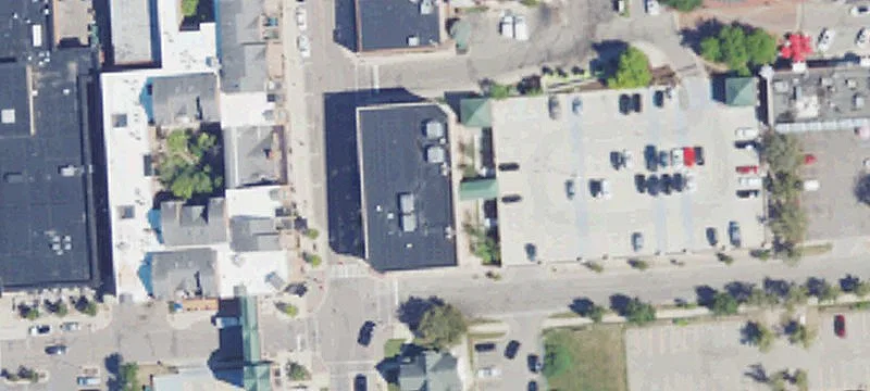 Mixed-Use Retail and Office Building