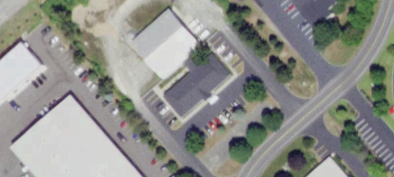 Flex Warehouse With Roll-Up Door