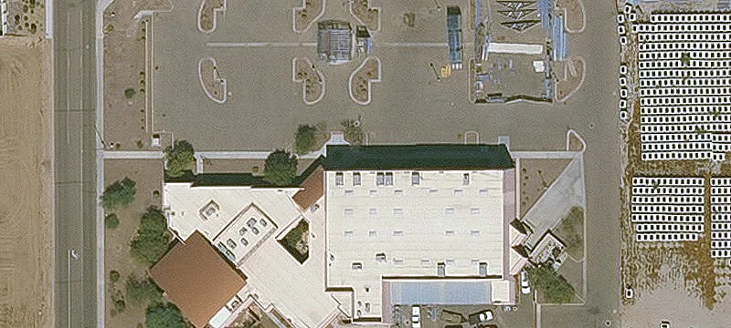 Divisible Warehouse with End-Cap Offices