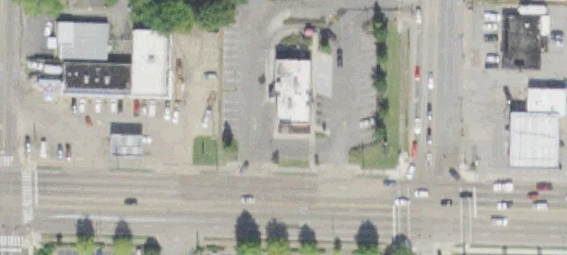 Freestanding Drive-Thru Restaurant Building