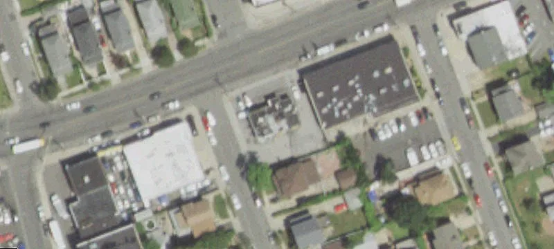 Restaurant with Basement and Parking Lot