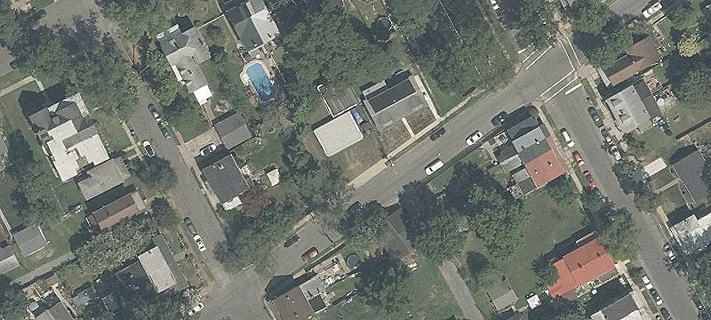 Multi-Garage Storage Property