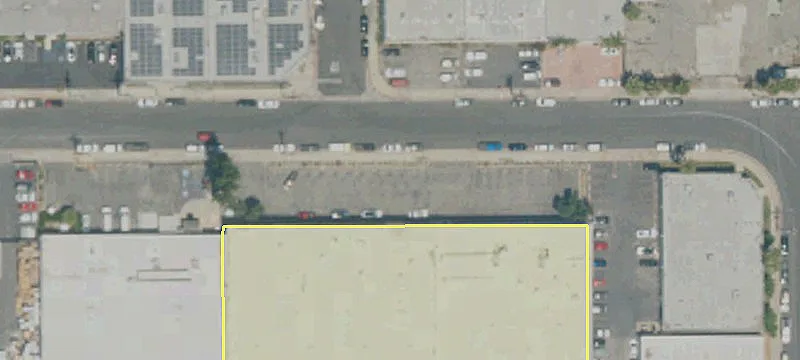 Flexible Industrial Warehouse with Yard