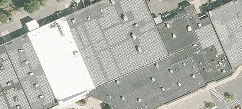 Large Lot Retail Space