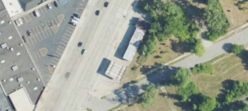 Gas Station with 3-Bay Garage