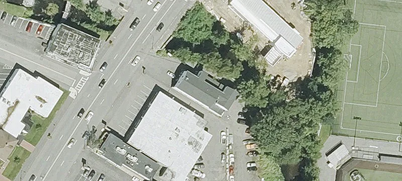 Mixed-Use Income Building with Office Space