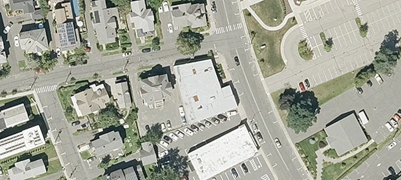 Corner Retail Building with 5 Units