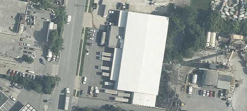 Clear-Height Warehouse with Front Office