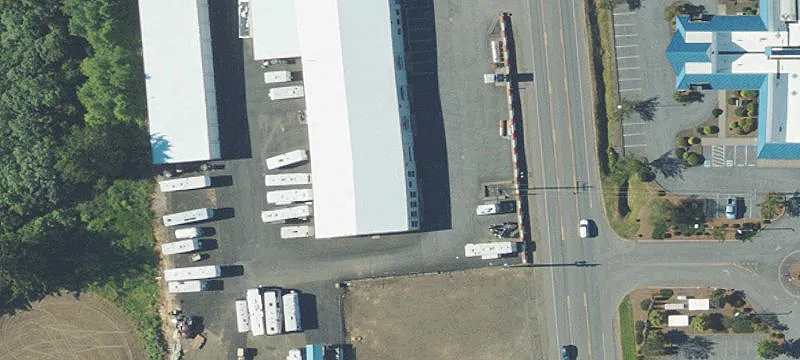Commercial Warehouse with Retail Showroom