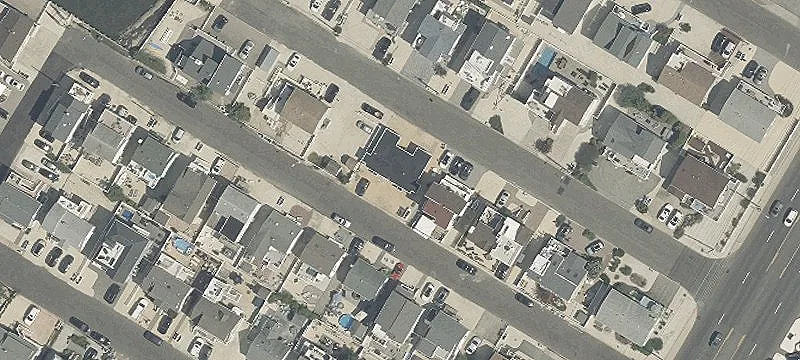 Side-by-Side Duplex Near Beach