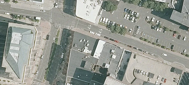 Storefront Retail at Signalized Intersection