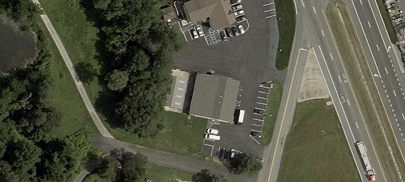 Freestanding Commercial Building with BG Zoning