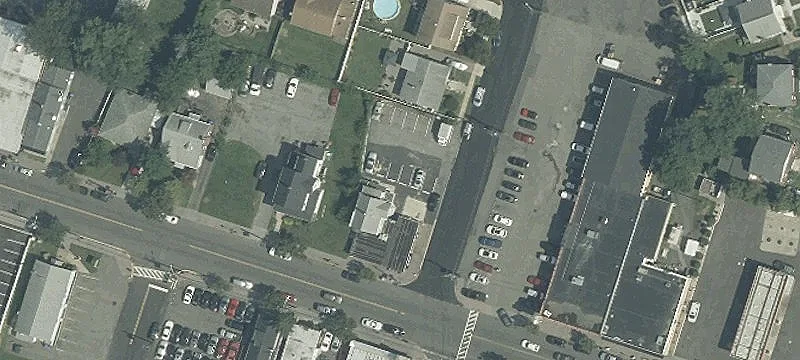 Retail/Office Space with Parking