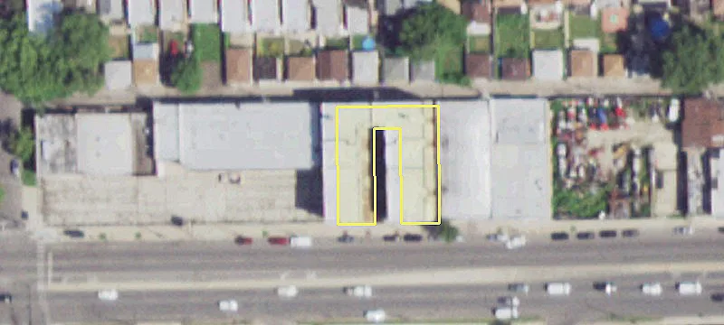 34-Unit Multifamily Building with Retail