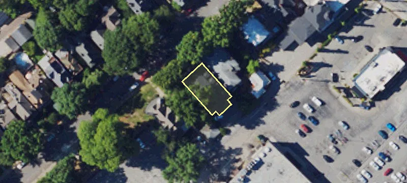Turnkey Eight-Unit Multifamily Property
