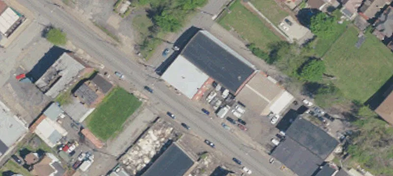 Three-Storefront Retail Building