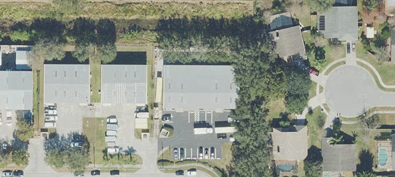 Industrial Warehouse in Business Center