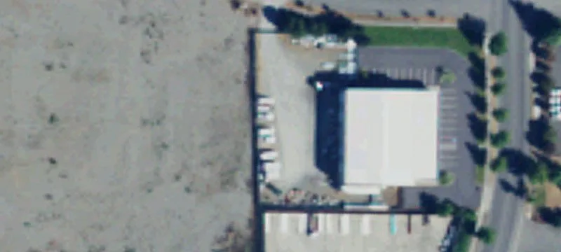 Industrial Building with Secure Yard