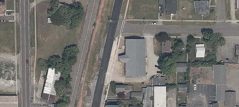 Refrigerated Warehouse with Dock Doors