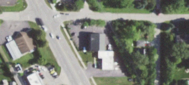 Versatile Retail and Office Building