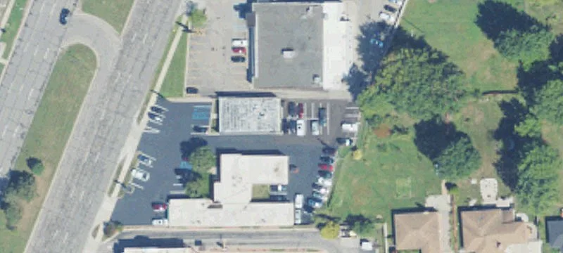 Medical Office Building with 14 Offices