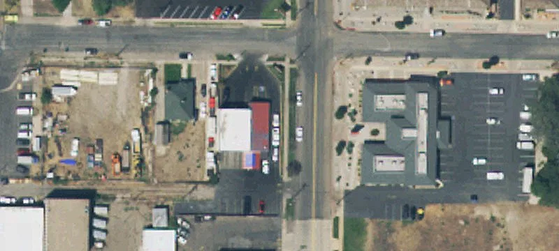 Corner Automotive Care Building