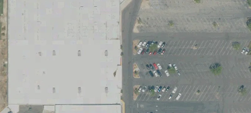 Three-Tenant Retail Shopping Center