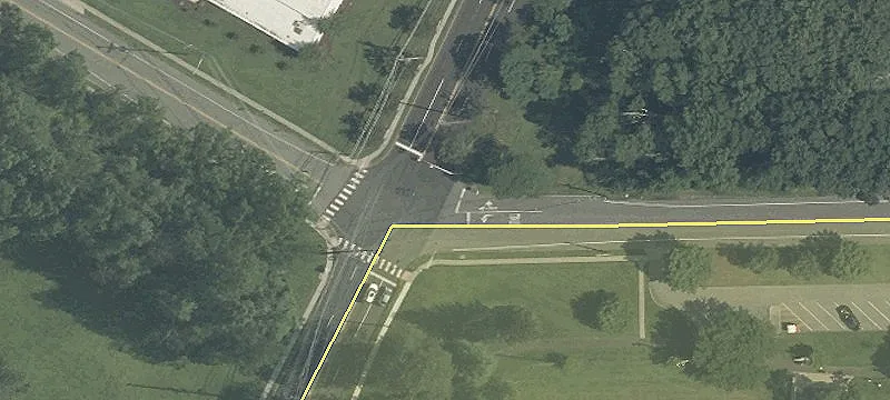 Drive-Thru Pad Site for Ground Lease