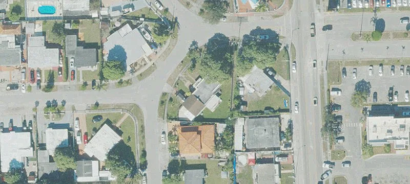 Small Bay Warehouse for Sale
