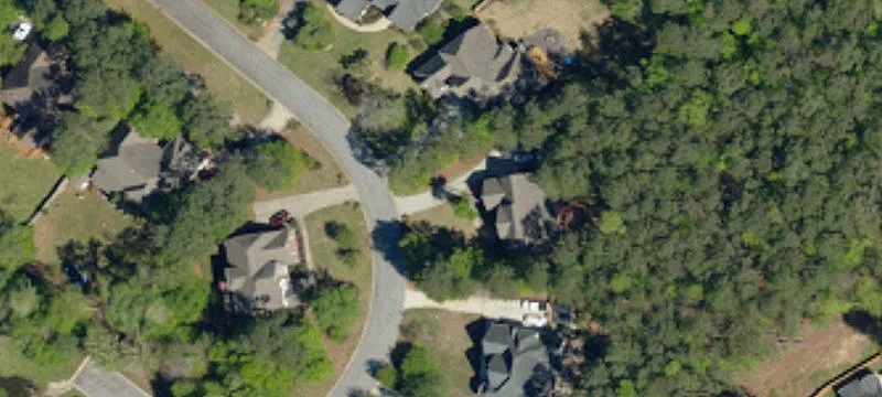 Commercial Lot with Favorable Topography