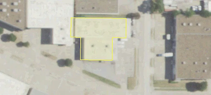 Warehouse with Truck Well