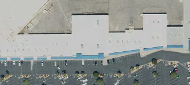 Retail Shopping Center Storefront