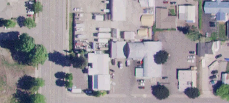 Zoned C-17 Warehouse for Sale