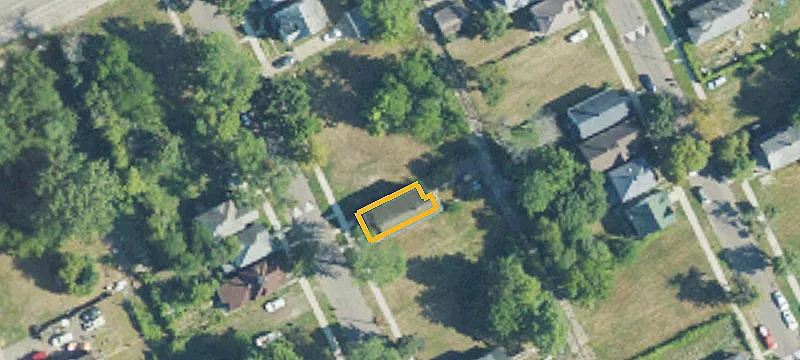 Vacant Land Lot Near Riverfront