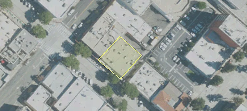 Contiguous Downtown Retail Storefronts