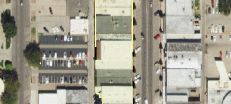 Multi-Level Retail and Storage Building
