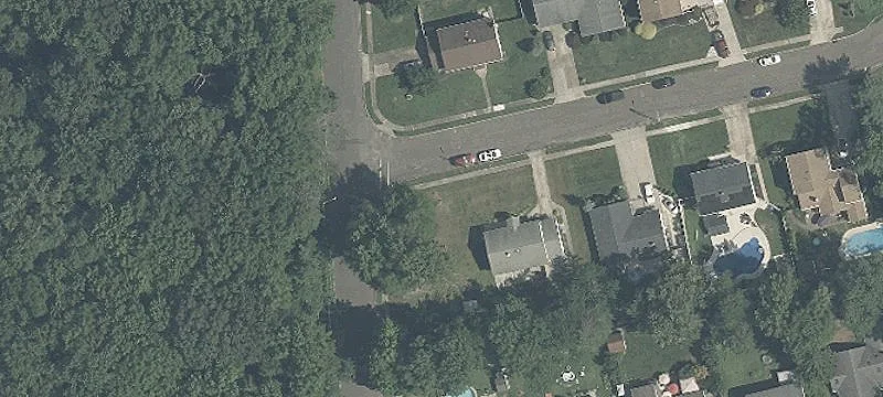 Fee Simple NNN Bank Building