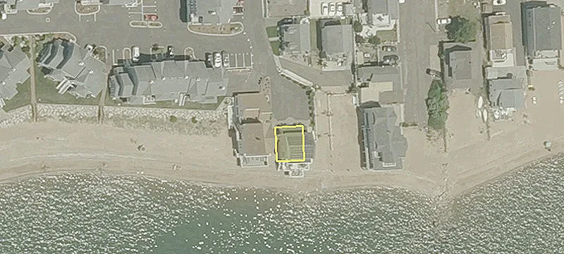 Furnished Beach Access Apartment